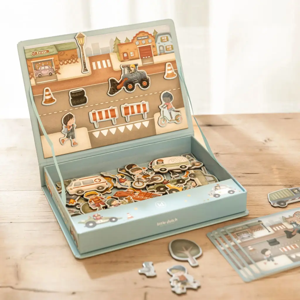 0036574_magnetic-play-board-jims-vehicles-ld4786-11-shopify-square.webp