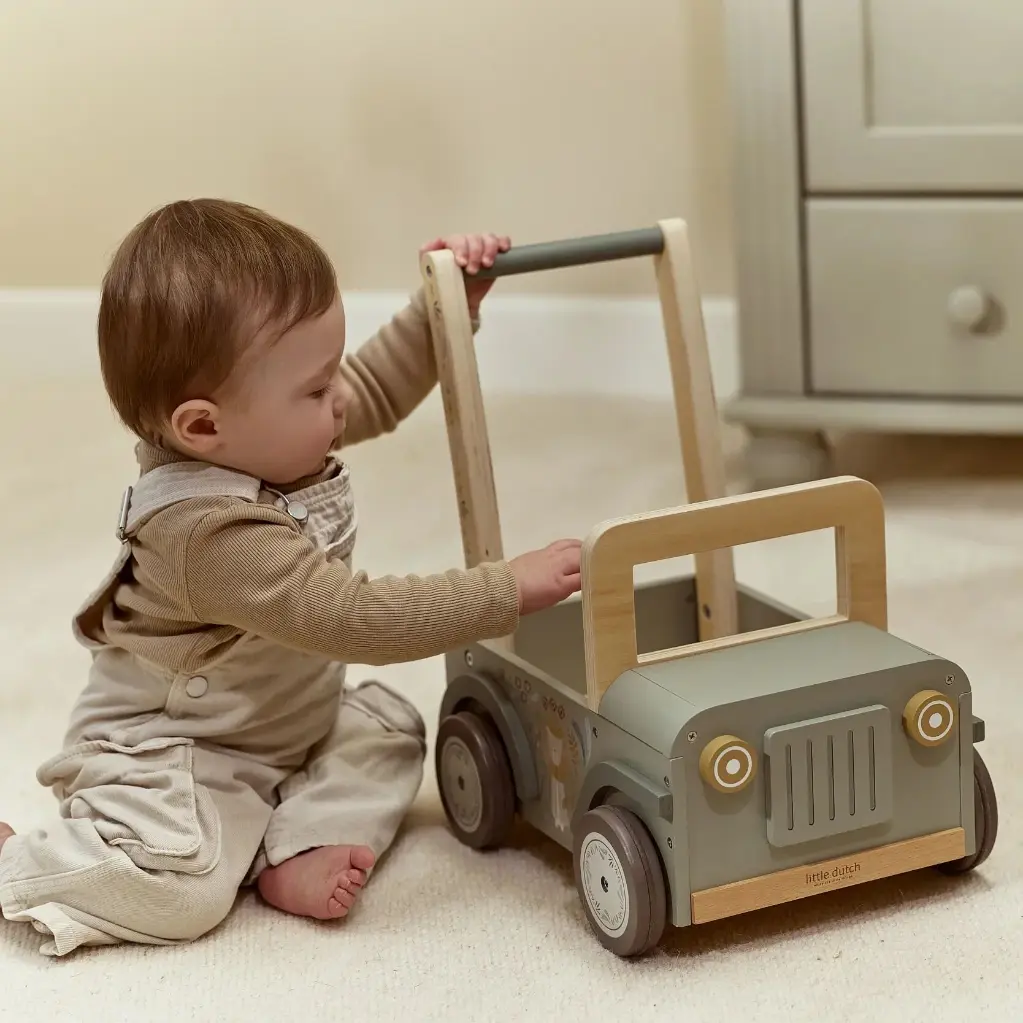 0034822_wooden-safari-push-car-green-ld7480-8-shopify-square.webp