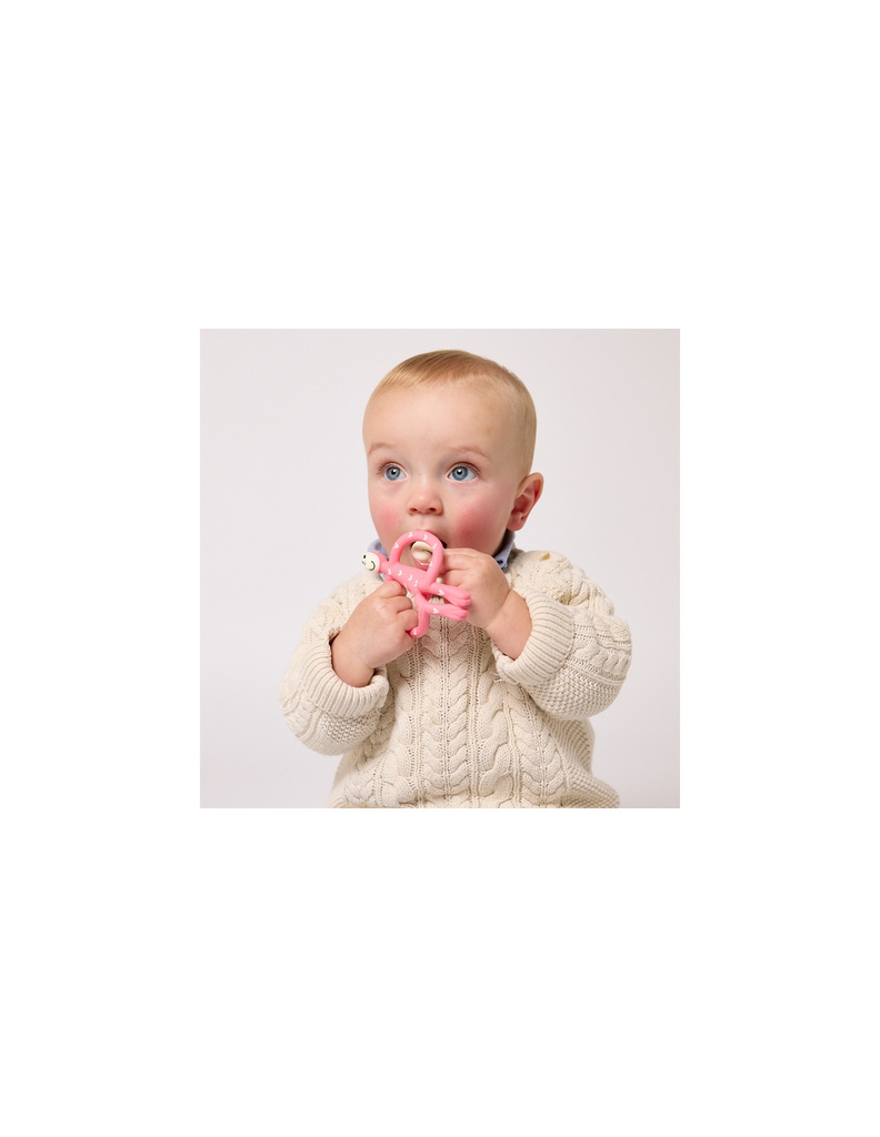mm-teething-toy-hearts-3.webp