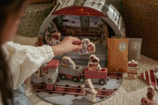 LITTLE DUTCH Advent train track FSC