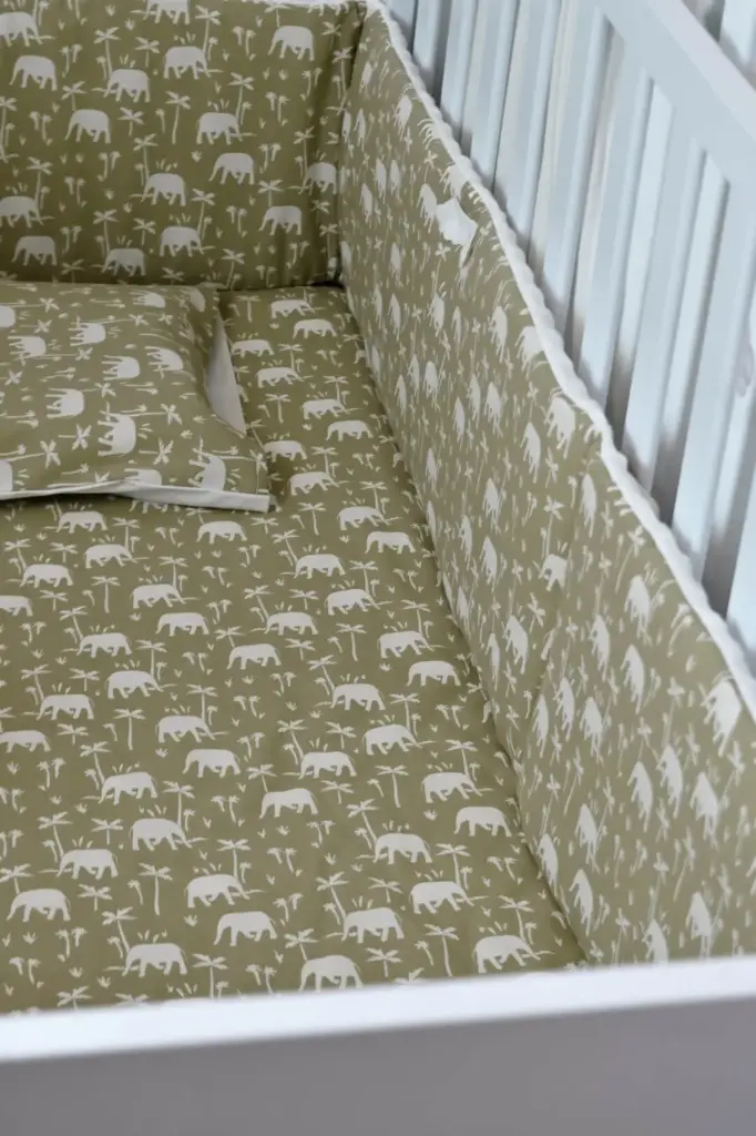 The Angel Προστατευτική πάντα λίκνου συνολικό μήκος 120cm (3 x 0,40m) ύψος 20cm