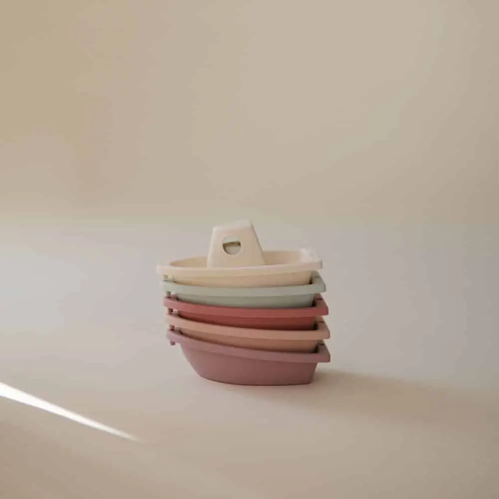 Mushie - Bath Boat Petal 