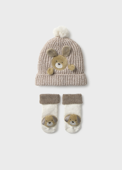 Mayoral hat and socks set moccha
