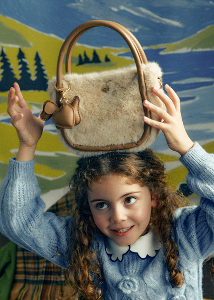 Mayoral Faux-fur bag with charms Light khak Lg