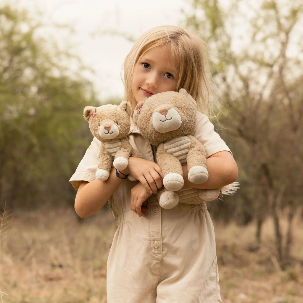 Little Dutch Cuddle Lioness Safari Friends 25cm GRS